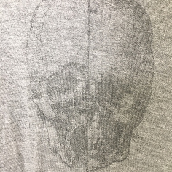 Brandy Melville John Galt Skull Shirt - Picture 3 of 3